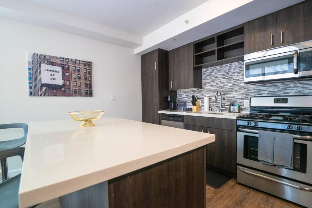 June Specials- Suite Spot Dtla- Free Parking For One Car! Лос-Анджелес Экстерьер фото