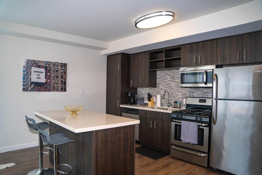June Specials- Suite Spot Dtla- Free Parking For One Car! Лос-Анджелес Экстерьер фото